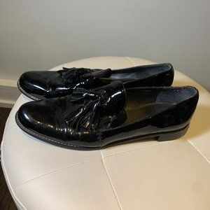 Stuart Weitzman Black Patent Leather and Flannel Tassel Loafers